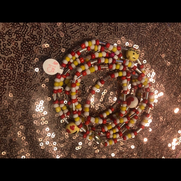 Beaded jewelry - Picture 3 of 5